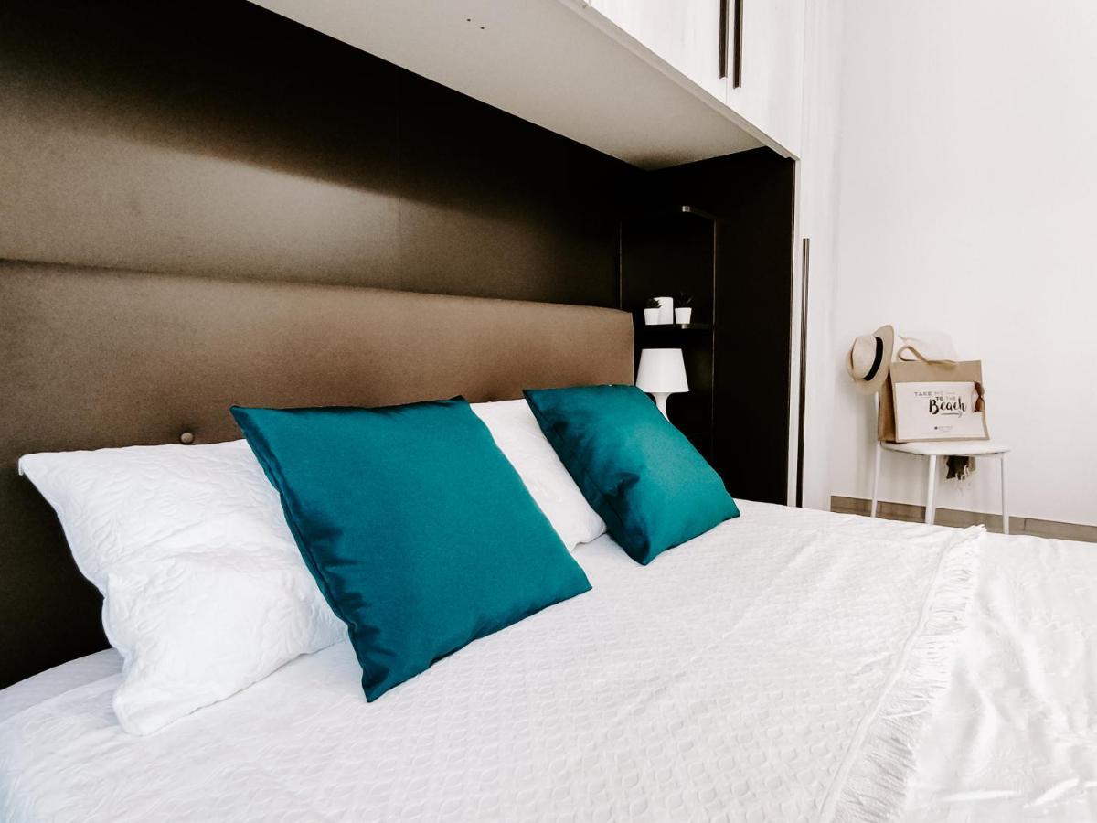 Diletta Apartment ตอร์โตลี ภายนอก รูปภาพ