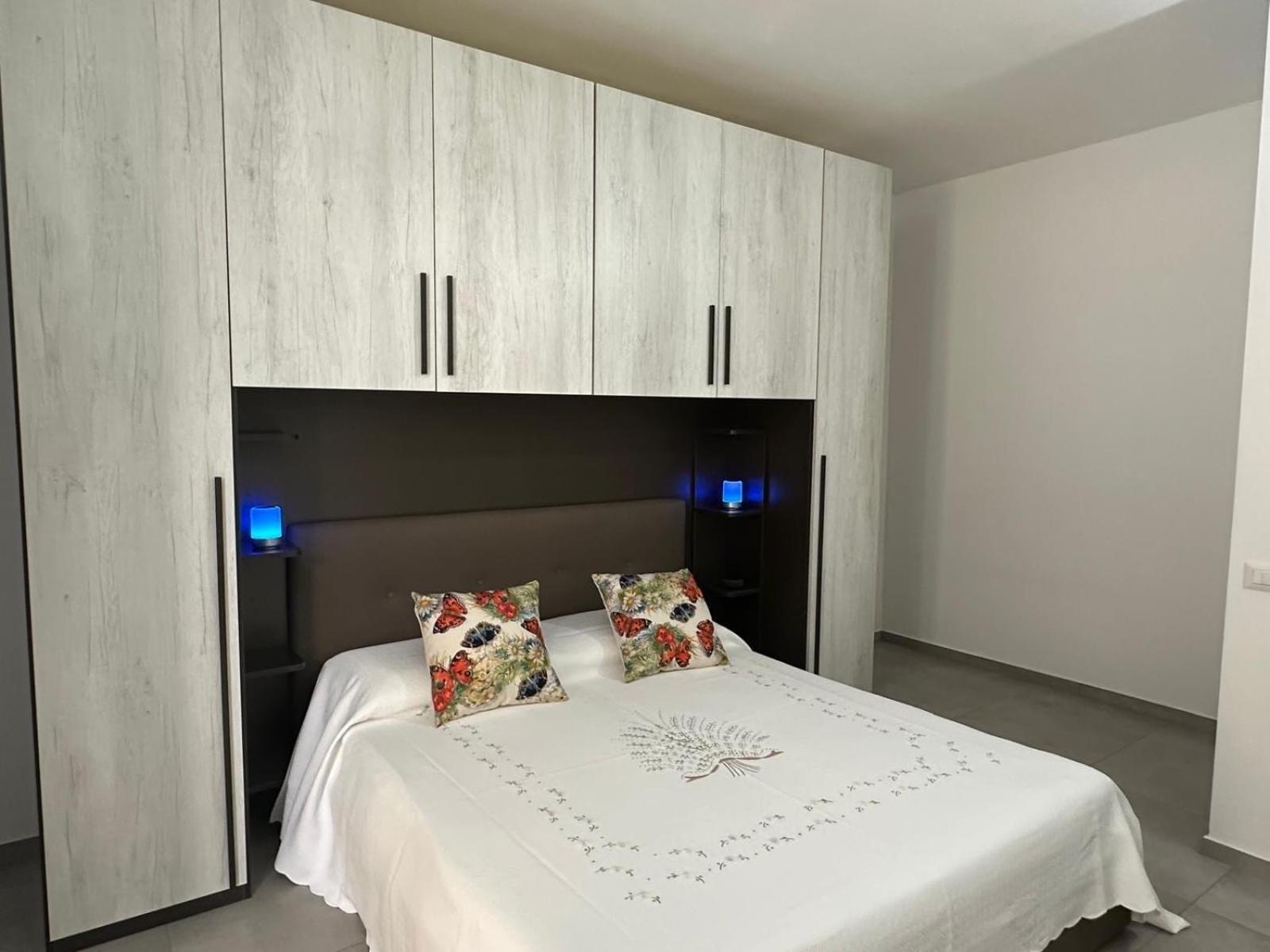 Diletta Apartment ตอร์โตลี ภายนอก รูปภาพ