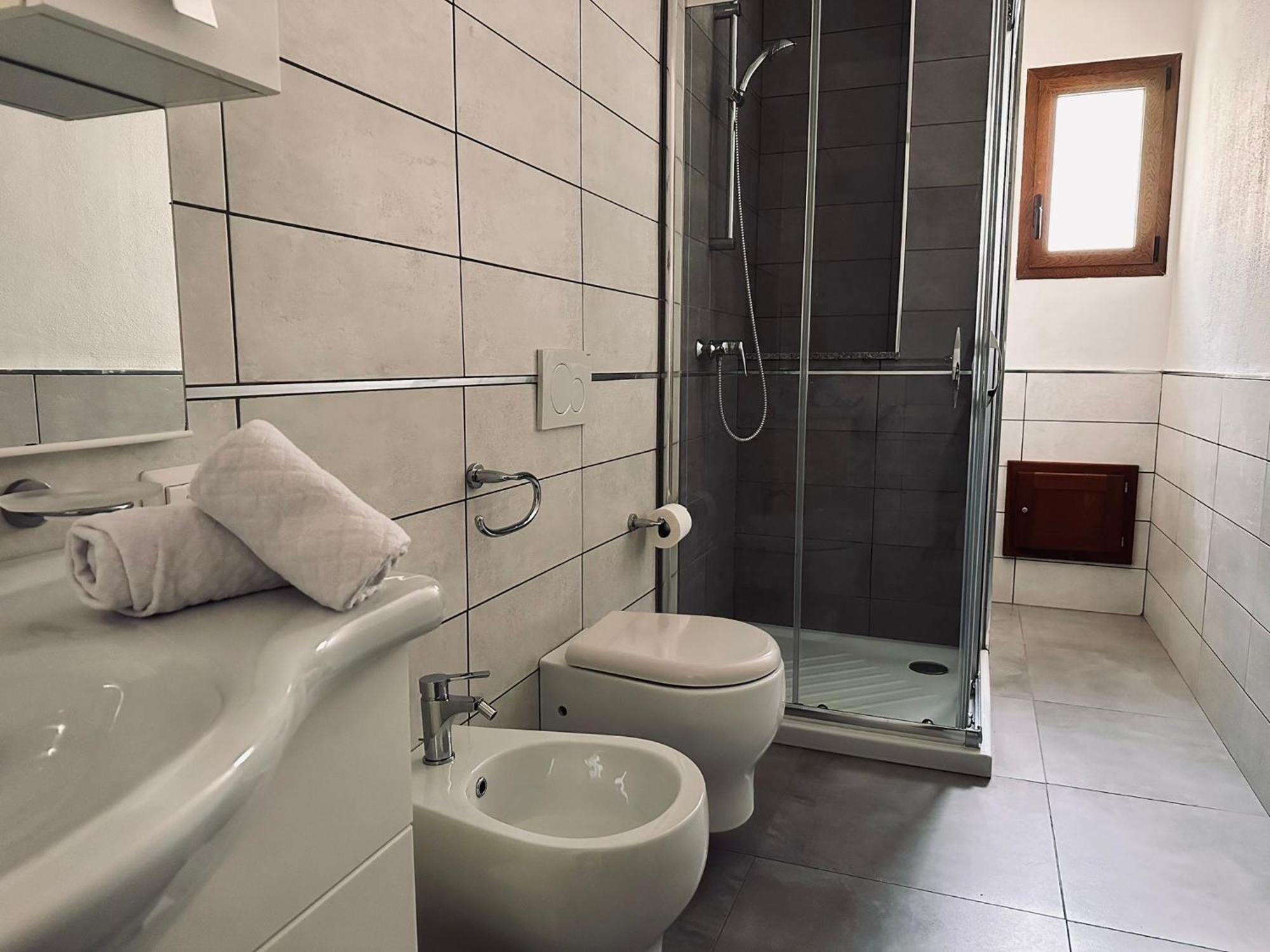 Diletta Apartment ตอร์โตลี ภายนอก รูปภาพ